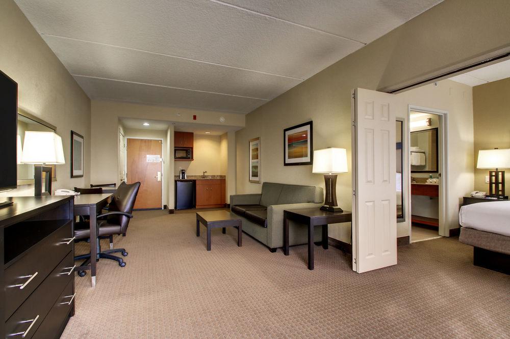 Holiday Inn Express & Suites Jacksonville South East - Medical Center Area By Ihg Exteriér fotografie