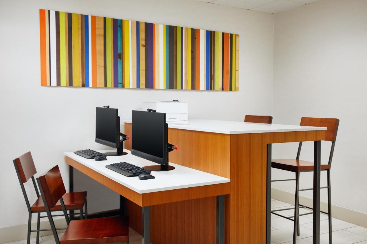 Holiday Inn Express & Suites Jacksonville South East - Medical Center Area By Ihg Exteriér fotografie